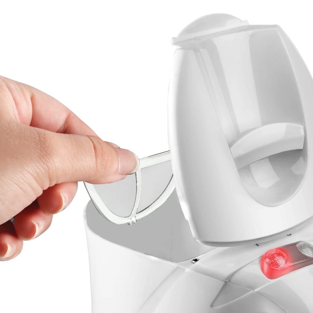 Hervidor de agua Black + Decker 1.7L JKCBD7876W - Imagen 3